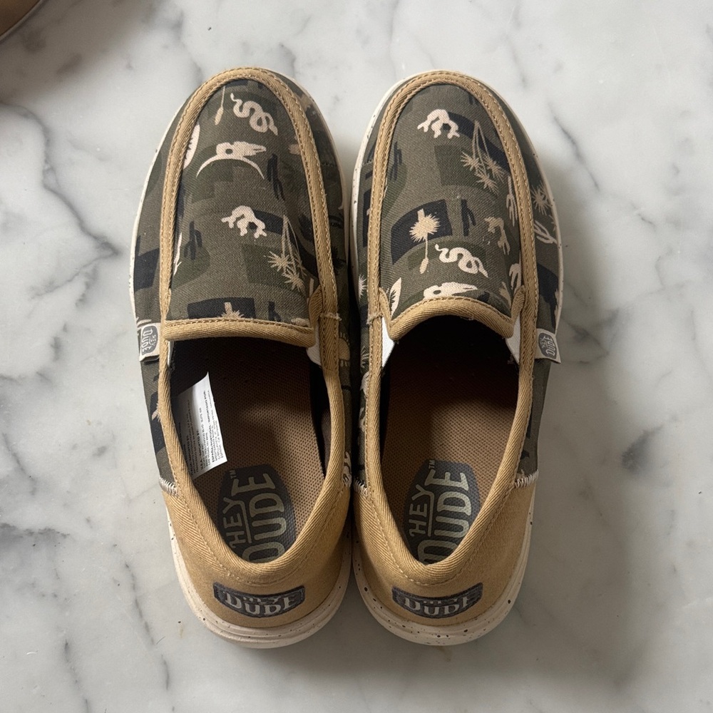 Hey Dude Sunapee Slip-Ons in Desert
